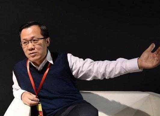 娱乐圈第一爆料人,第一爆料人生动演绎幕后风云