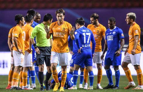 最新足坛爆料视频大全,精彩瞬间大盘点，揭秘赛场幕后风云