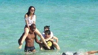 娱乐吃瓜社创作,明星背后的那些事儿